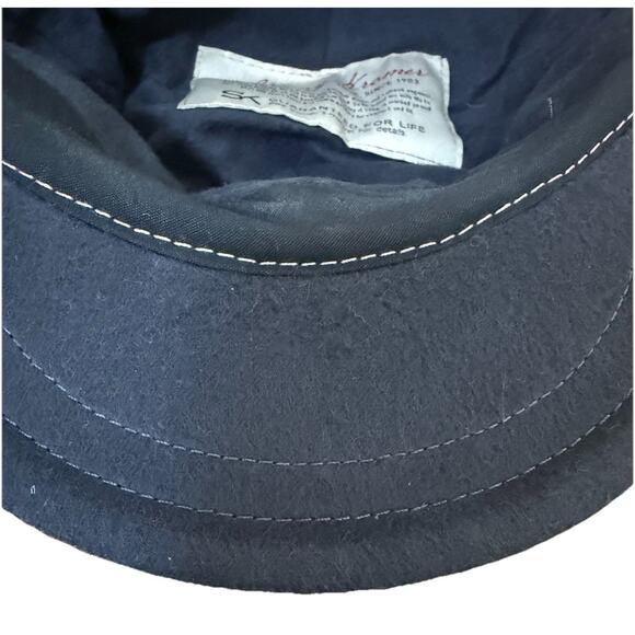 STORMY KROMER Women’s Wool Blend Gray with Pink Trim Cap Adult Size 7 1/4 - Picture 10 of 10